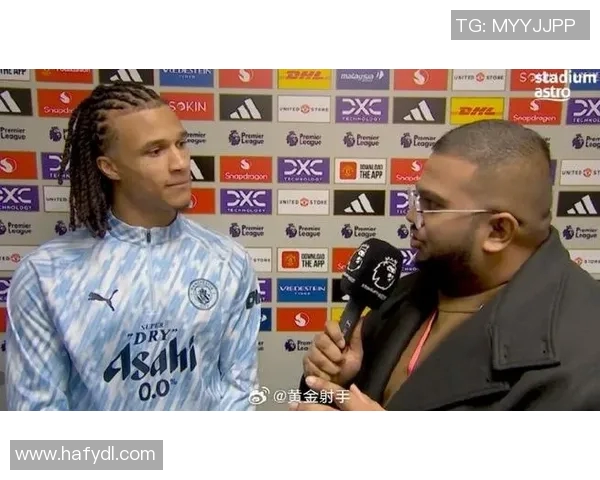 曼联赛后采访爆金句,引全场大笑